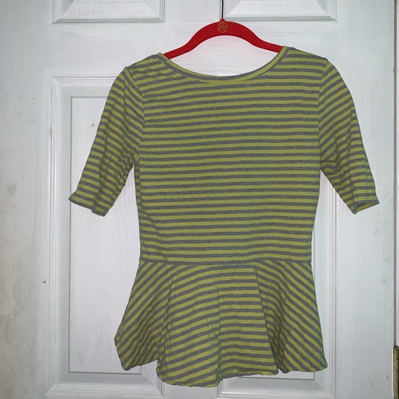 Grey and Neon Yellow Peplum Top - Picture 2 of 6